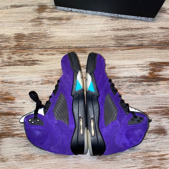 Nike Air Jordan 5 Retro Alternate Grape size 9 - Picture 2 of 9